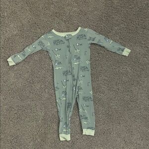 Carters Footless One Piece Pajamas in Green